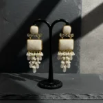 Luxury Golden Earring – Premium High-Fashion Collection - Image 4